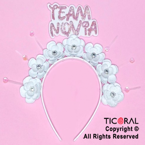VINCHA PRECINTOS TEAM NOVIA CON FLORES BLANCAS x 1